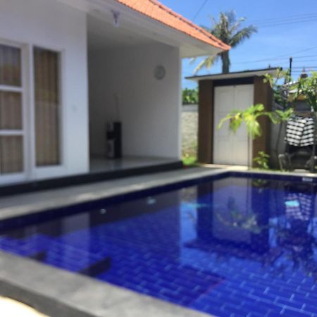 Queen Guest House Tulamben ภายนอก รูปภาพ