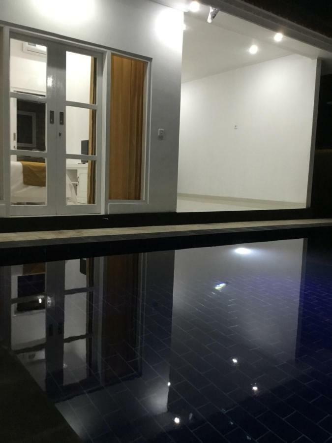 Queen Guest House Tulamben ภายนอก รูปภาพ