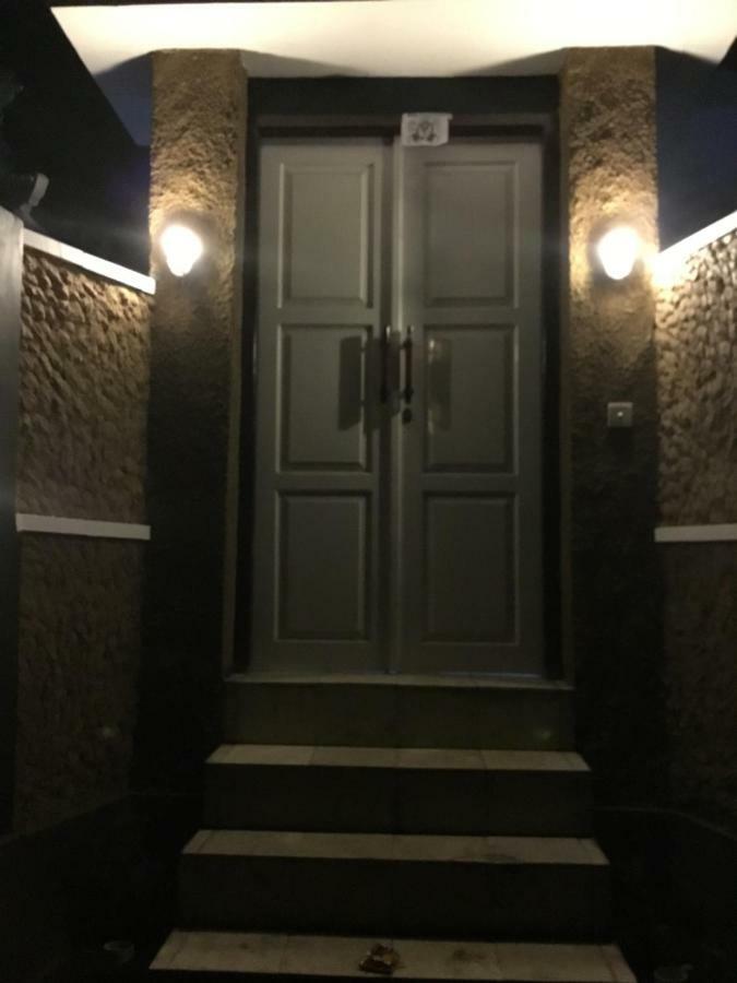 Queen Guest House Tulamben ภายนอก รูปภาพ